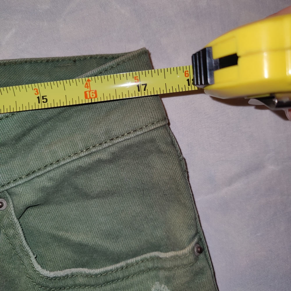 Time and Tru Sage Green Mid-Rise Pants - Picture 7 of 8